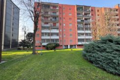 Appartamento trilocale in vendita a Settimo Milanese Centro