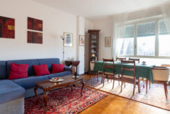 Quartiere Frua trilocale con possibilità box