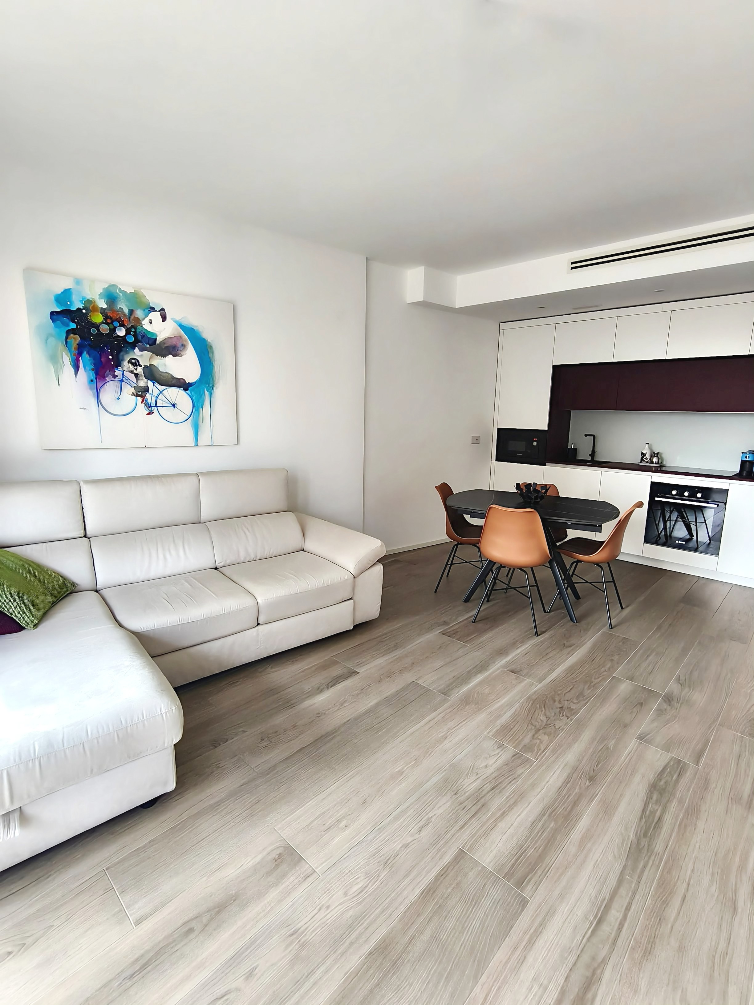 NUOVO BILOCALE CON TERRAZZO A MILANO ISOLA