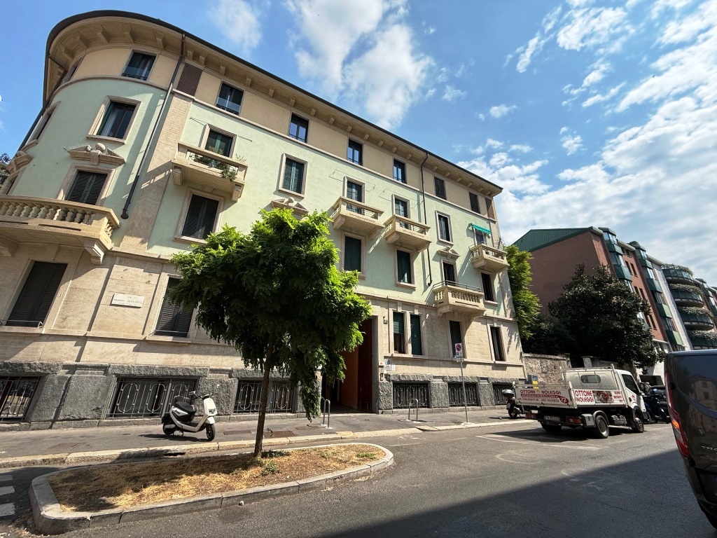 IN LOCAZIONE – UFFICIO LIBERO SUBITO – VIA QUADRIO