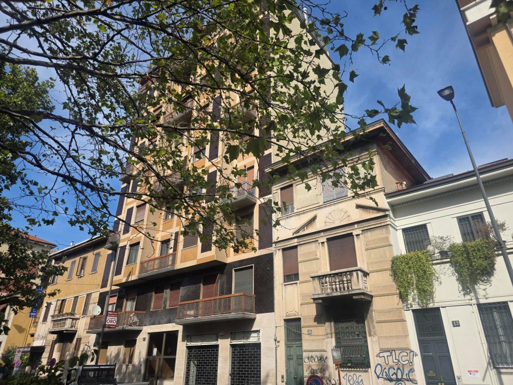 BILOCALE IN VENDITA IN VIALE MURILLO 18